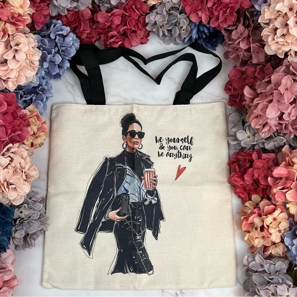 Eco-Friendly High Fashion Strong Woman Folding Tote Bag - Picture 3 of 15